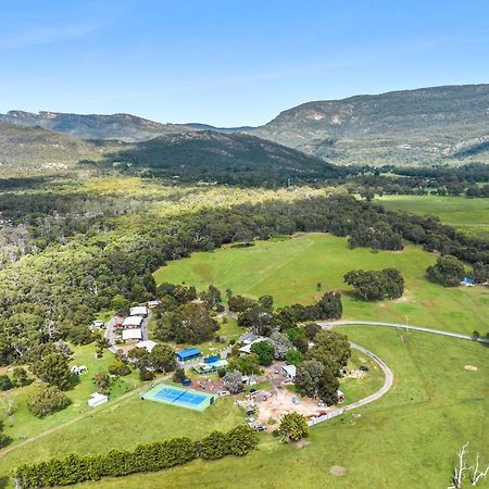 Halls Haven Holiday Units Halls Gap Exterior foto