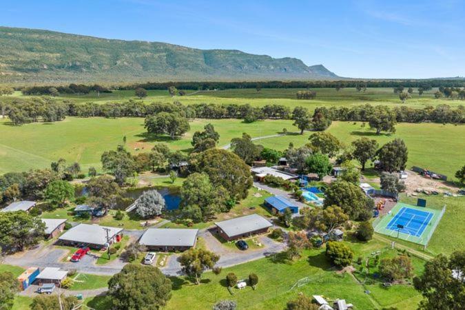 Halls Haven Holiday Units Halls Gap Exterior foto